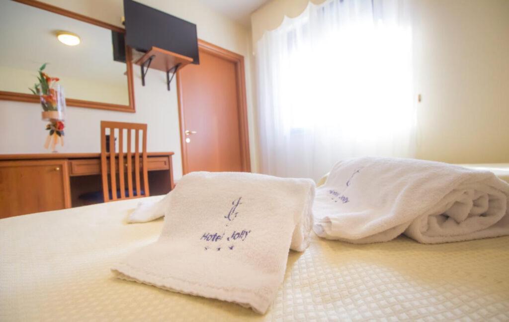 Hotel Jolly Modugno Eksteriør billede